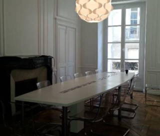Bureau privé 27 m² 4 postes Coworking Rue Santeuil Nantes 44000 - photo 2